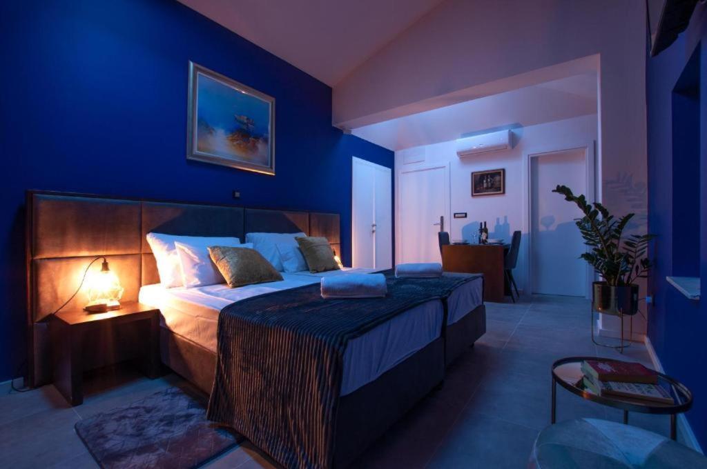 X Boutique Marinac Studio Apartments & Rooms 시베니크 외부 사진